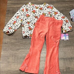 Disney Minnie Mouse Cute Patterned Top and pink  Pants Set